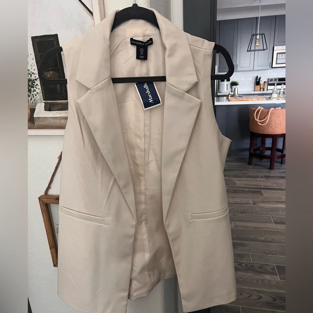 New with tags White Leather Vest